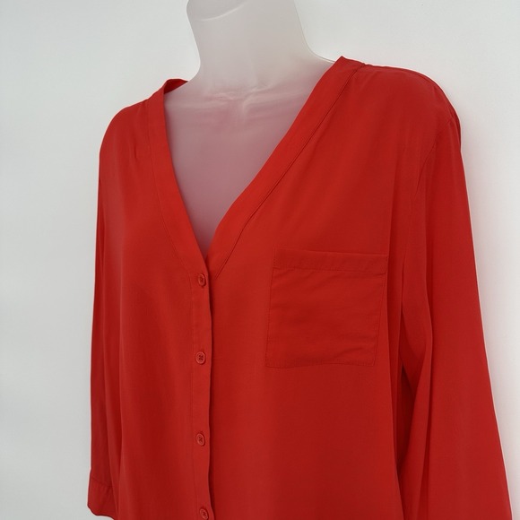 Alice + Olivia Sz L Red Silk Roll Tab Sleeve V Neck Classic Blouse Career Office - Picture 6 of 12